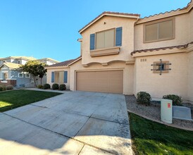 3953 S Crosscreek Dr in Chandler, AZ - Foto de edificio - Building Photo