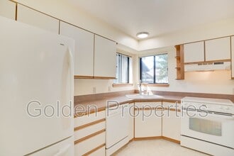 1130 E Timber Ln in Coeur d'Alene, ID - Building Photo - Building Photo