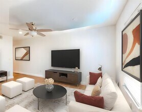 2302 East Side Dr in Austin, TX - Building Photo - Building Photo