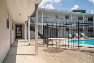 Gaslite Iv Student Living Internet Provided Apartments Baton