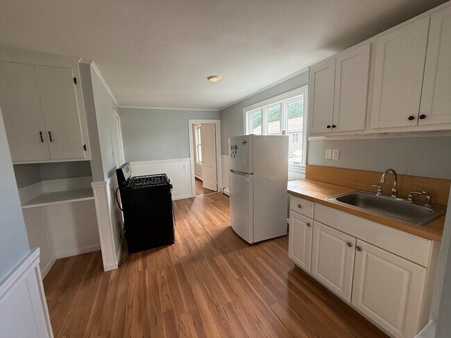 1 Hamilton St, Unit 1 in Plymouth, MA - Building Photo - Building Photo