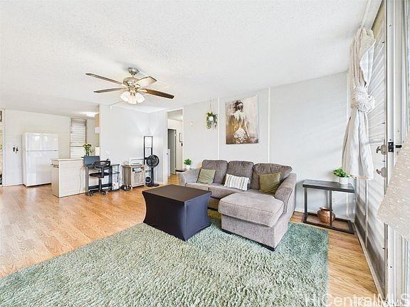 95-065 Waikalani Dr