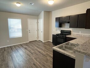 1829 Jack Rabbit Ln in El Reno, OK - Building Photo - Building Photo