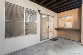 7972 Mission Center Ct in San Diego, CA - Building Photo - Building Photo