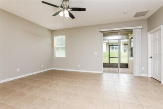1821 Candlenut Cir in Apopka, FL - Building Photo - Building Photo