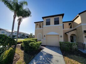 2223 Seven Oaks Dr in St. Cloud, FL - Building Photo