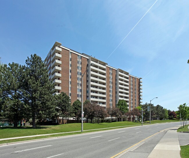 Deerford Road Apartments