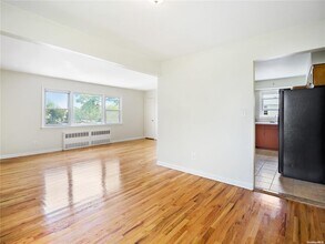 3926 Clearview Expy in Queens, NY - Building Photo - Building Photo