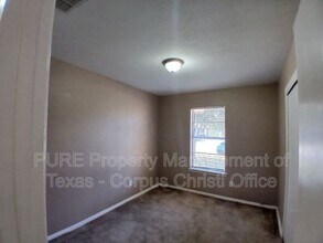 2006 Melisa Ln in Corpus Christi, TX - Building Photo - Building Photo