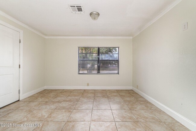 589 Clarke St in Cocoa, FL - Building Photo - Building Photo