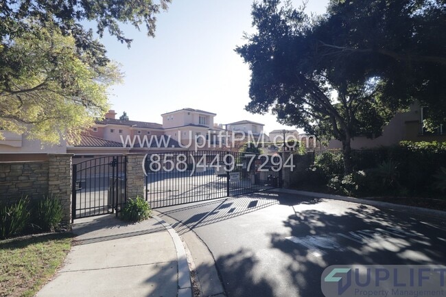 1239 Highbluff Ave in San Marcos, CA - Building Photo - Building Photo