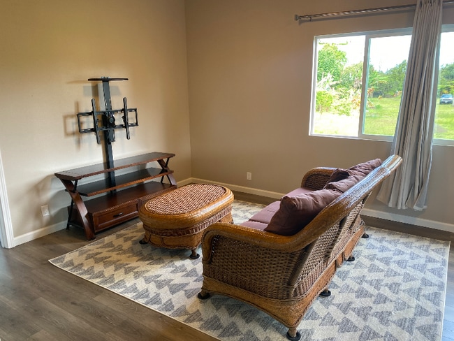 11-1812-1812 Ahiukau St in Mountain View, HI - Building Photo - Building Photo