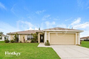 1412 NW 12th Pl in Cape Coral, FL - Building Photo