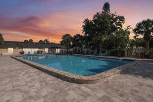 Imperial Palms Apartments in Largo, FL - Building Photo