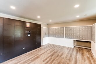 Woodcreek Apartments in Cary, NC - Foto de edificio - Building Photo