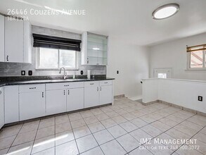 26446 Couzens Ave in Madison Heights, MI - Building Photo - Building Photo