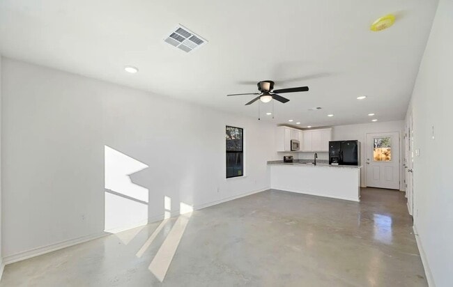 property at 545 Delmar St