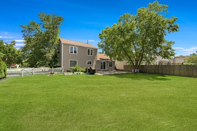 property at 264 N Southport Rd
