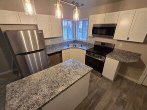 1642 Columbine Village Dr in Woodland Park, CO - Building Photo - Building Photo