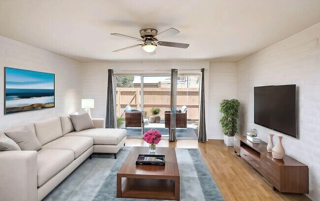 property at 2875 N Tucson Blvd