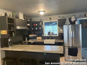3058 Westview Dr in Canyon Lake, TX - Building Photo - Building Photo