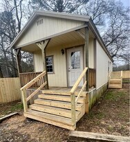 1536 New Friendship Rd in Union Grove, AL - Building Photo