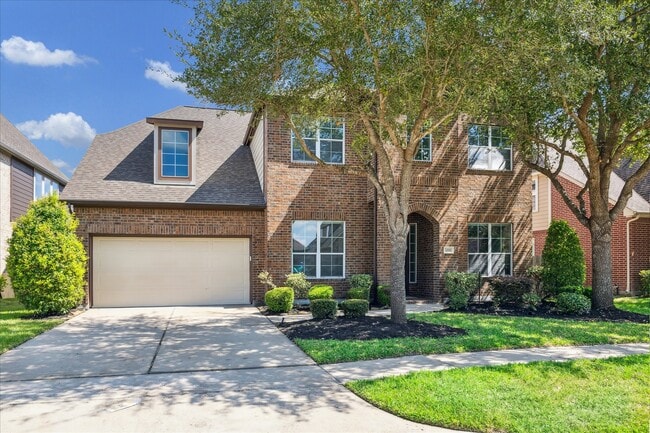 property at 20010 Crested Peak Ln