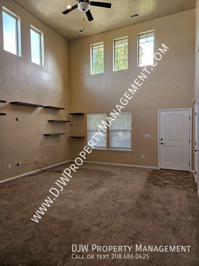 4665 N Beaham Ave in Meridian, ID - Building Photo - Building Photo