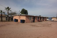 296 E Morelos St in Chandler, AZ - Foto de edificio - Building Photo