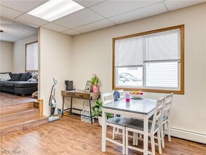 1319 Bluestone Ave in Akron, OH - Building Photo - Building Photo