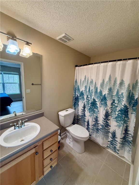 property at 313 Harts Cove Way
