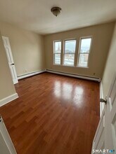 45 S Whiting St in New Britain, CT - Building Photo - Building Photo