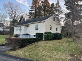 1171 Main St, Unit 1171 Main St 1st FLR in Branford, CT - Building Photo