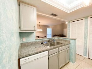 5855 SW 8th Pl in Gainesville, FL - Building Photo - Building Photo