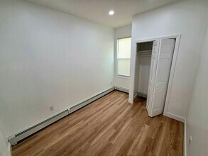 129 W 27th St in Bayonne, NJ - Building Photo - Building Photo