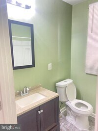 538 N Pulaski St photo'