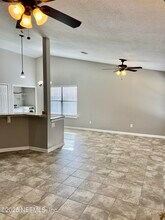 7820 Collins Ridge Blvd E in Jacksonville, FL - Building Photo - Building Photo