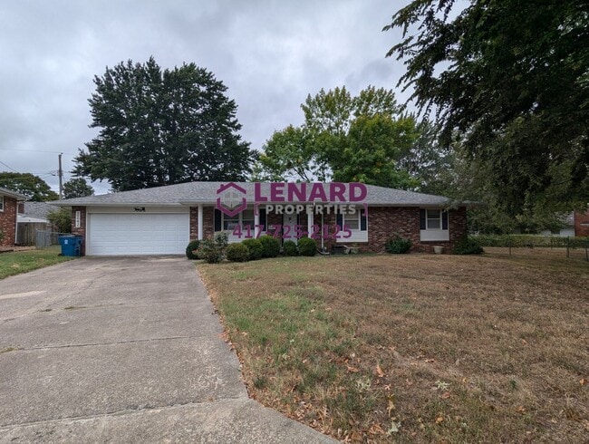 property at 2242 E Meadow Dr