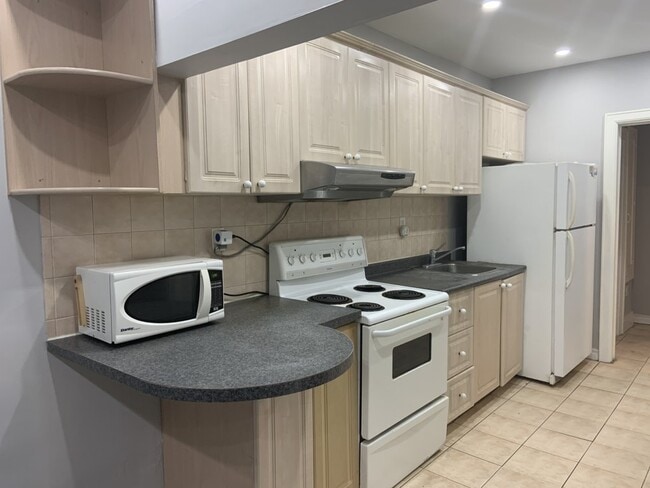 property at 560 Bathurst St