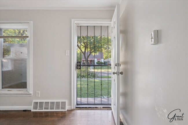 12726 Riad St in Detroit, MI - Building Photo - Building Photo