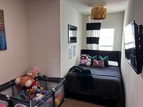 2061 Happy St in West Palm Beach, FL - Building Photo - Building Photo
