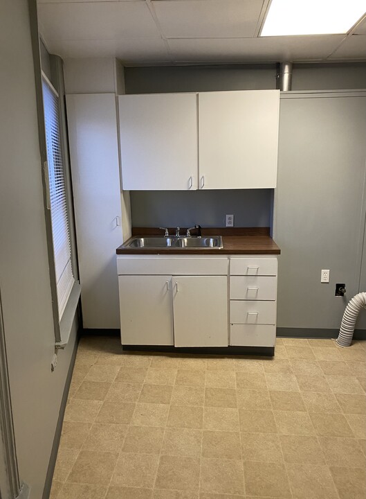 8 Hanover Sq in Horseheads, NY - Building Photo