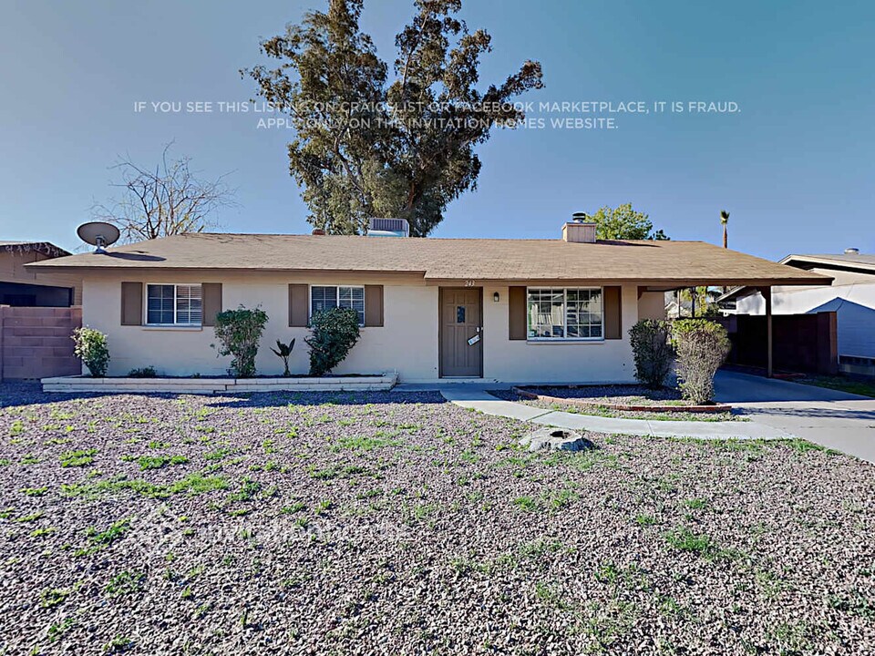 243 E Cullumber Ave in Gilbert, AZ - Building Photo