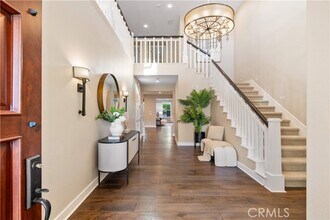 74 Gainsboro in Irvine, CA - Building Photo - Building Photo