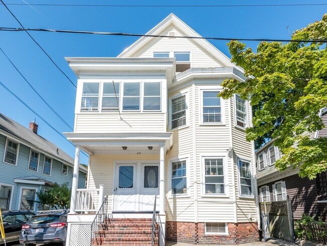 20 Prescott St, Unit 2