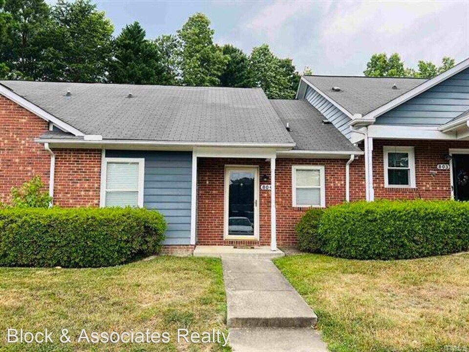 804 Pine Forest Trail Photo