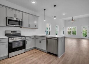 141 Dameron Pvt Dr in Hendersonville, TN - Building Photo - Building Photo