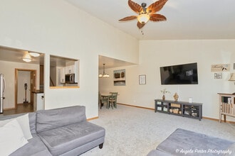 5850 Fieldstone Trail in McHenry, IL - Building Photo - Building Photo