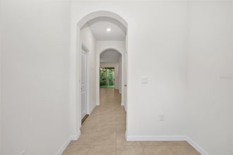 32859 Pez Landing Ln in Wesley Chapel, FL - Foto de edificio - Building Photo