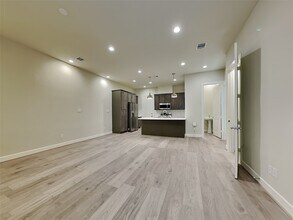 2609 James Madison Way in Houston, TX - Building Photo - Building Photo